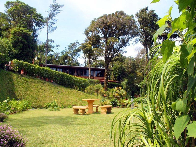 Trapp Family Lodge Monteverde Exterior photo